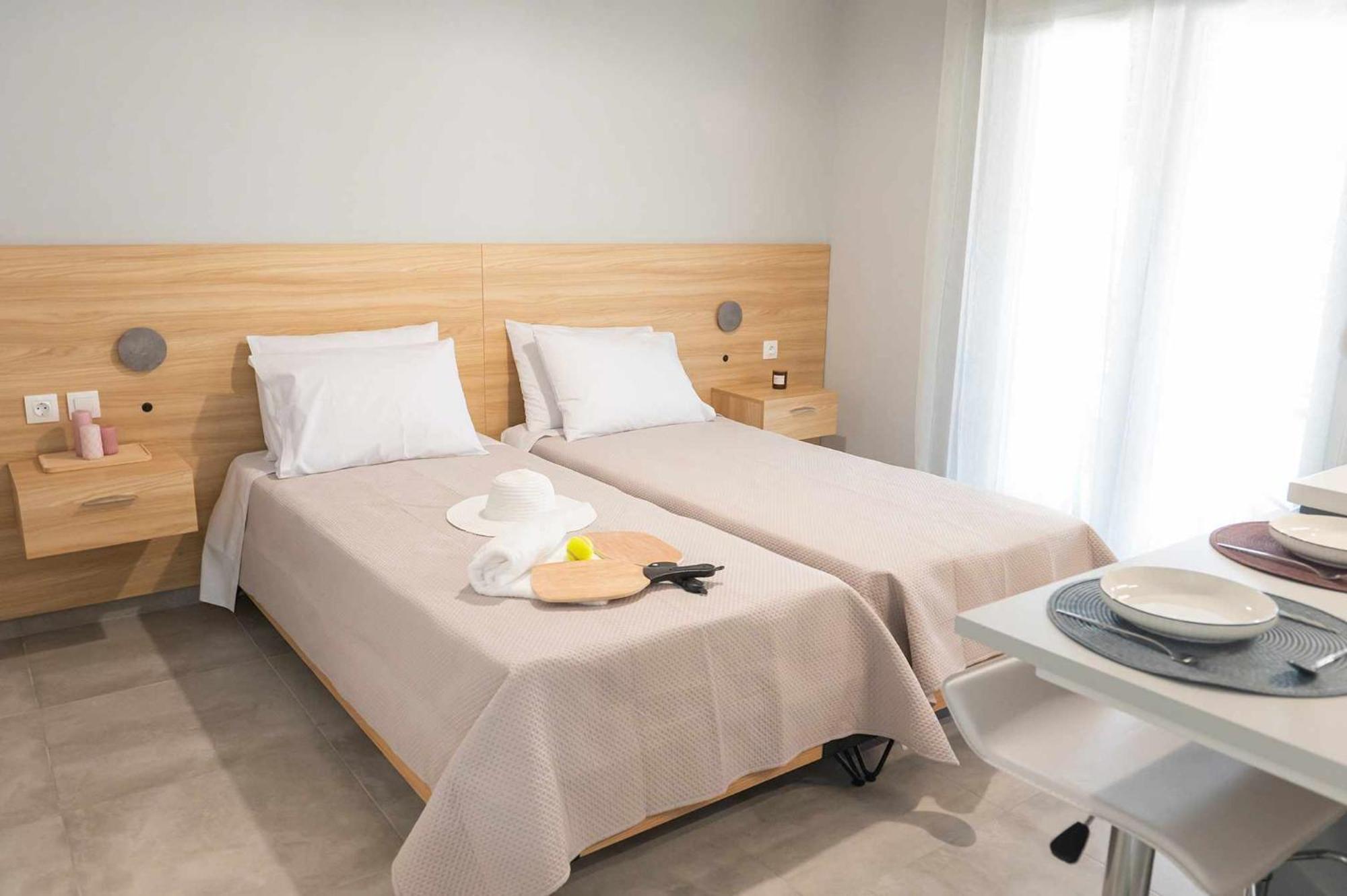 Four Sis Rooms Mangana Exterior photo